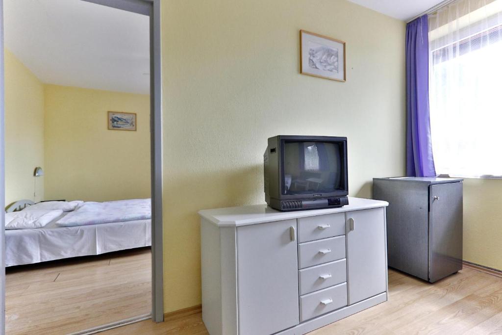 Hotel Francoise Balatonlelle Dış mekan fotoğraf